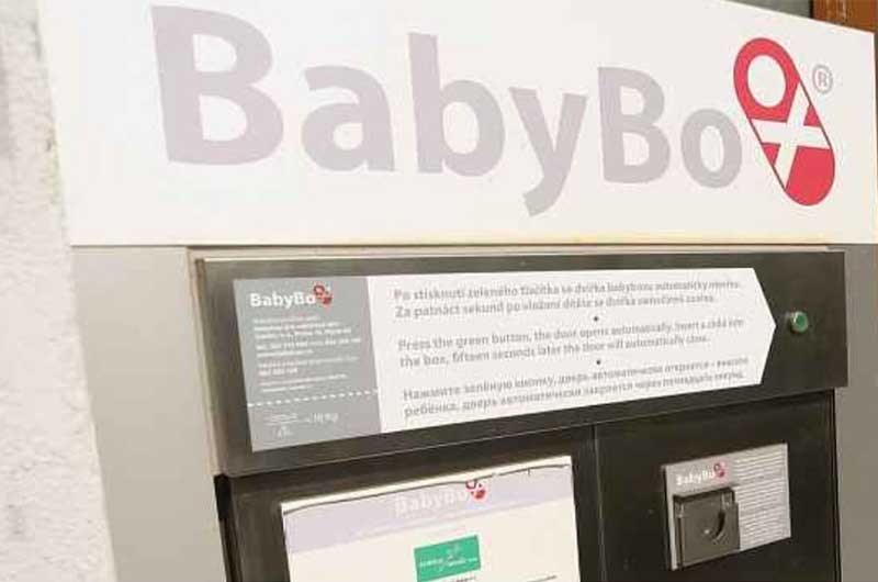 Babyboxy v hledáčku OSN